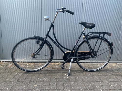 Gratis af te halen ( in ruil reep chocolade of wijn 😃)