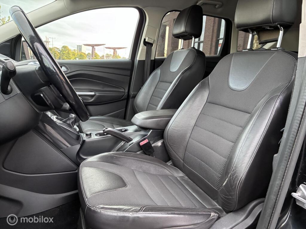 Ford Kuga, 1.6 Titanium Clima Navi Cruise km305.159 Nap BJ2013