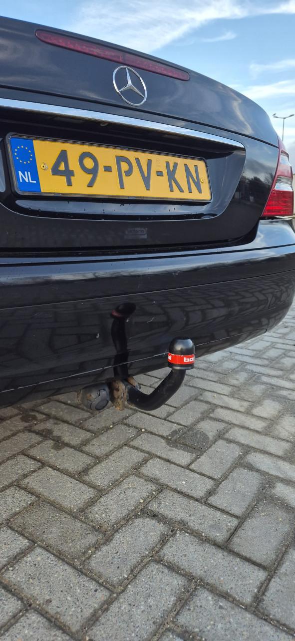 Mercedes-Benz E200 Kompressor 2005 NAP zwart