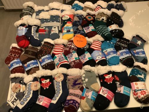 Partij kinder fluffy sokken. (Partij 233)