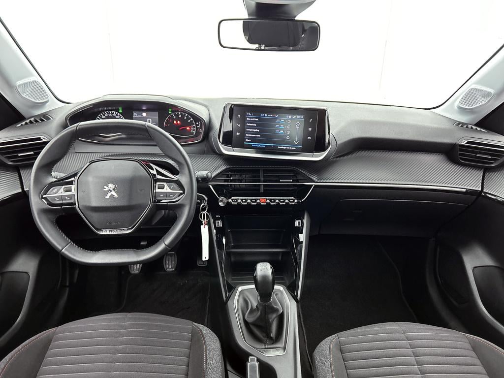 Peugeot 208 82 pk active pack | rijklaar | apple carplay | lichtmetalen vel