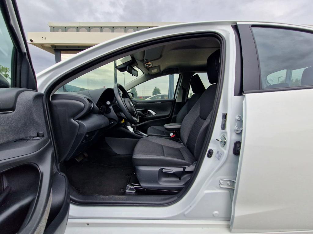 Toyota Yaris 1.5 hybrid active | 1e eigenaar | automaat | navigatie | camer