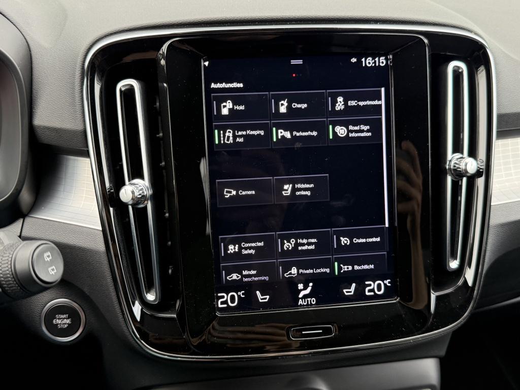 Volvo XC40 t5 262pk recharge ultimate dark | adap.cruise| panodak| trekhaak