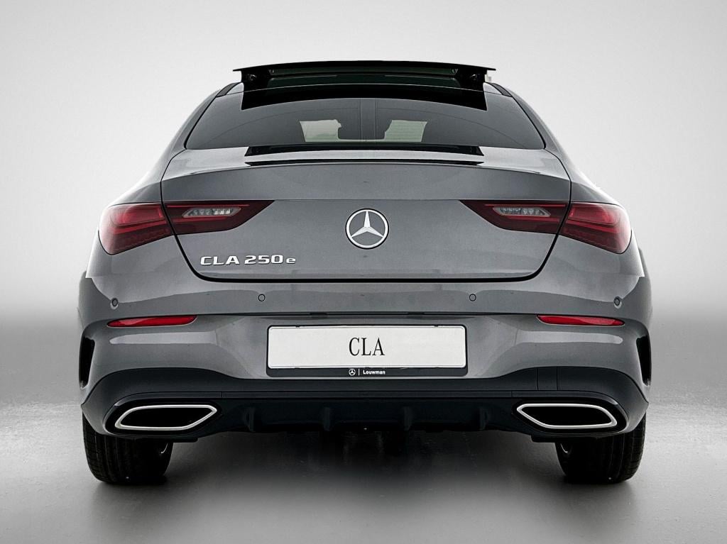 Mercedes-Benz Cla 250 e business solution amg | nightpakket | smartphone in