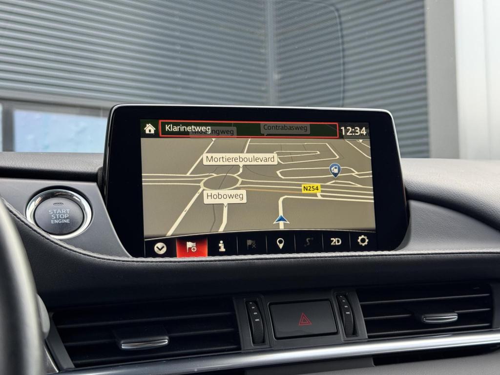 Mazda 6 sportbreak 2.0 skyactiv-g 165 centre-line nl-auto incl. afneembare 