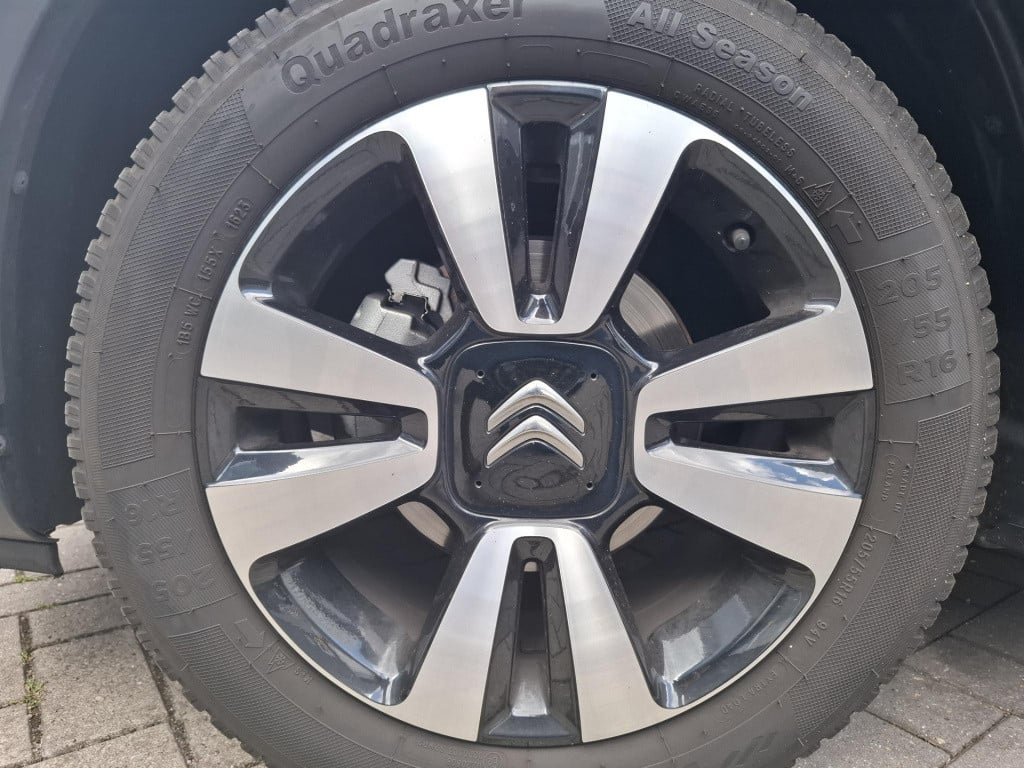 Citroen C3 1.2 feel edition 110 automaat clim/nav/trekhaak