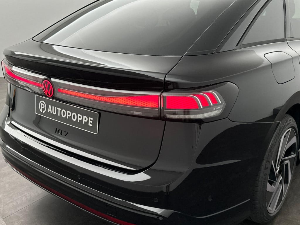 Volkswagen Id.7 pro s limited edition 86 kwh accu. 210 kw / 286 pk