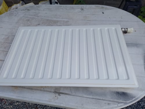 Kleine radiator in goede staat
