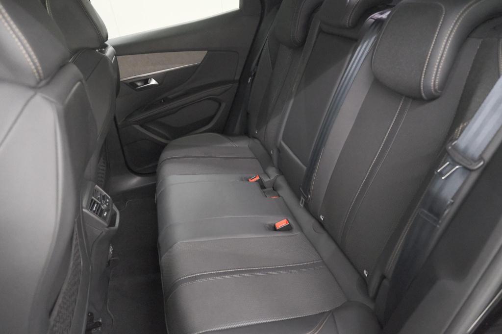Peugeot 3008 puretech 130 eat8 gt black pack | camera | adaptieve cruise co