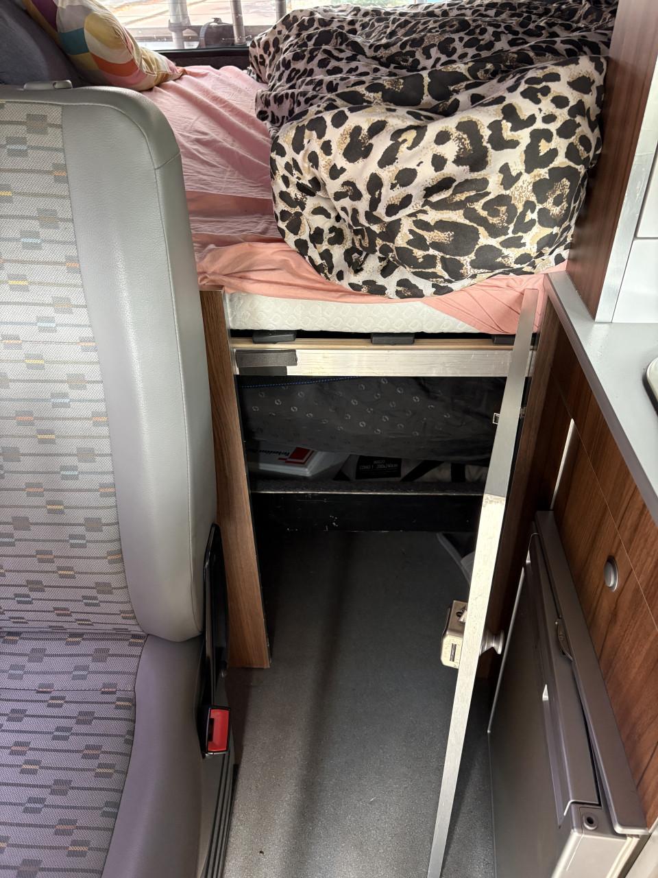 VW T5 Buscamper 2010