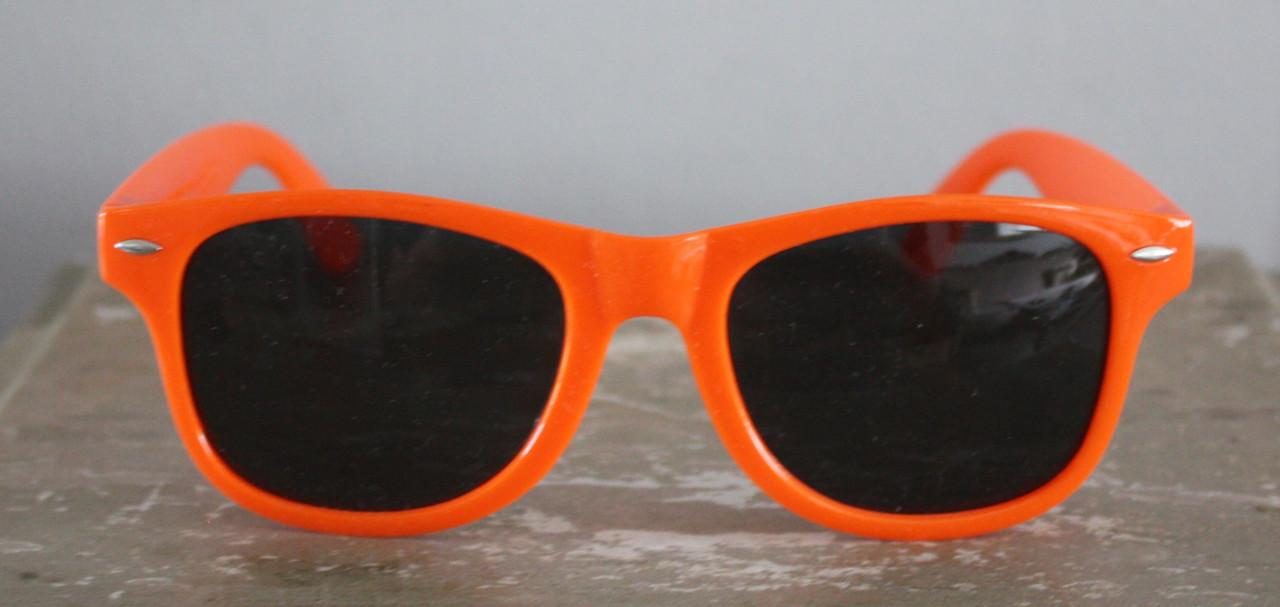 Oranje zonnebril