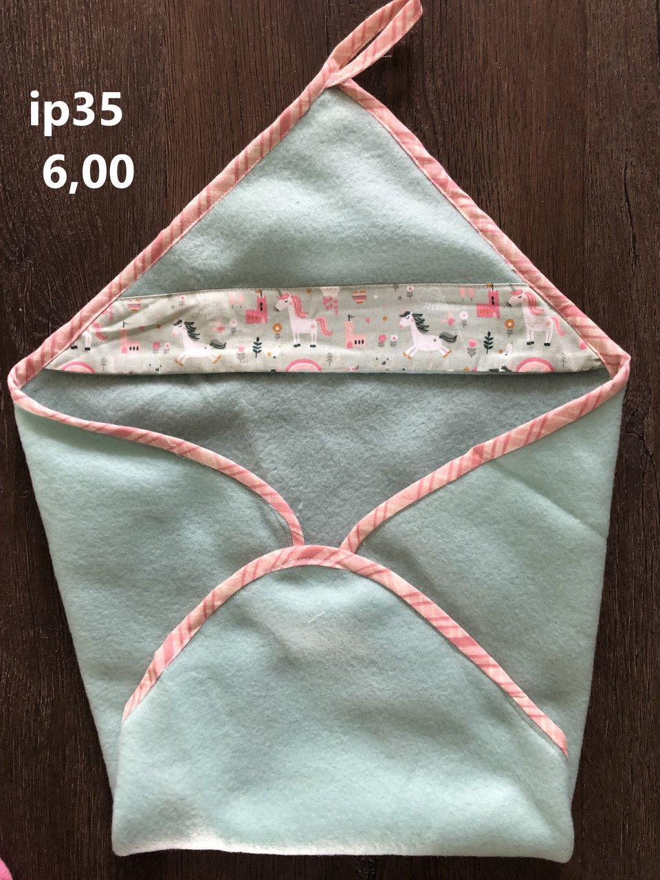 Baby born / babyborn badcape. Opbrengst KiKa. Poppenkleertjes.
