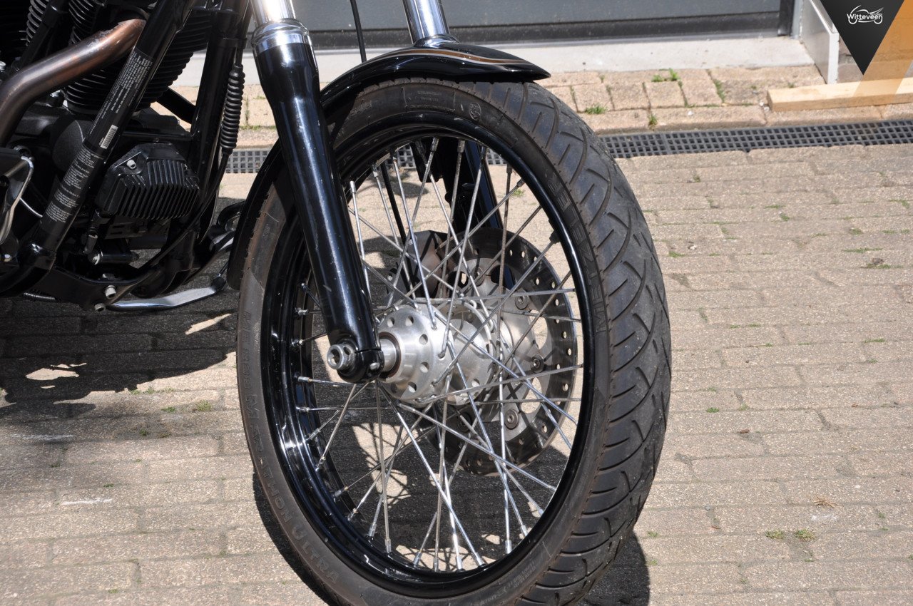 Harley-Davidson FXDWG Wide Glide 103