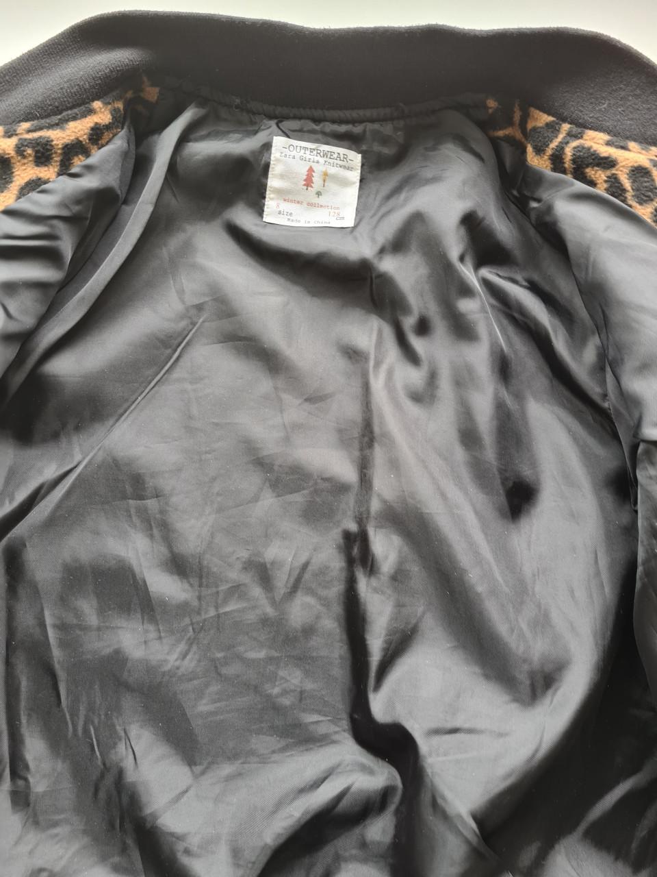 Zara tijgerprint voor/najaar gevoerd jackje  Maat 128