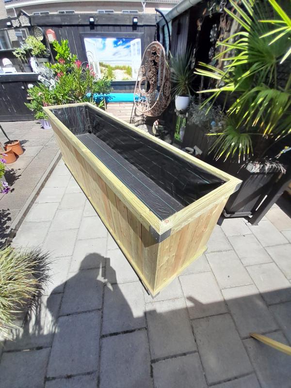 Zeeuwse robuuste bloembak - L235 x B60 x H85