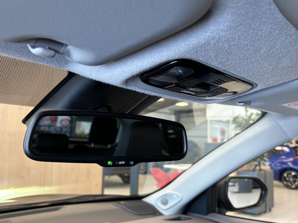 Toyota Yaris Cross 1.5 hybrid executive| 360camera| trekhaak| stoel.verw| a
