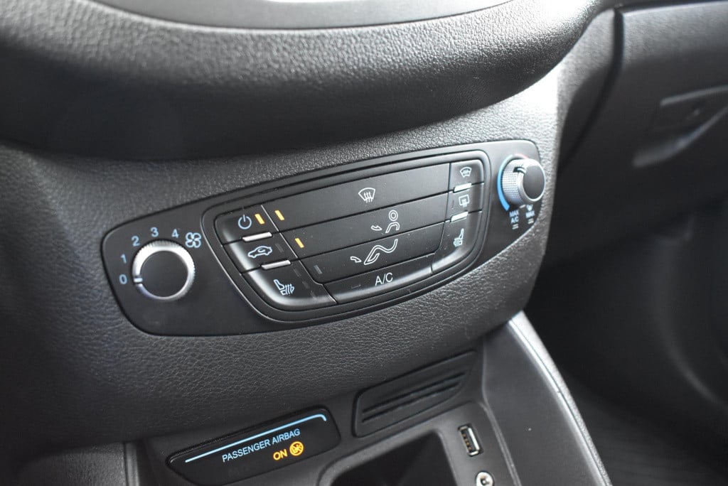 Ford Transit Courier 1.5 tdci trend | cruise control | airco | stoelverwarm