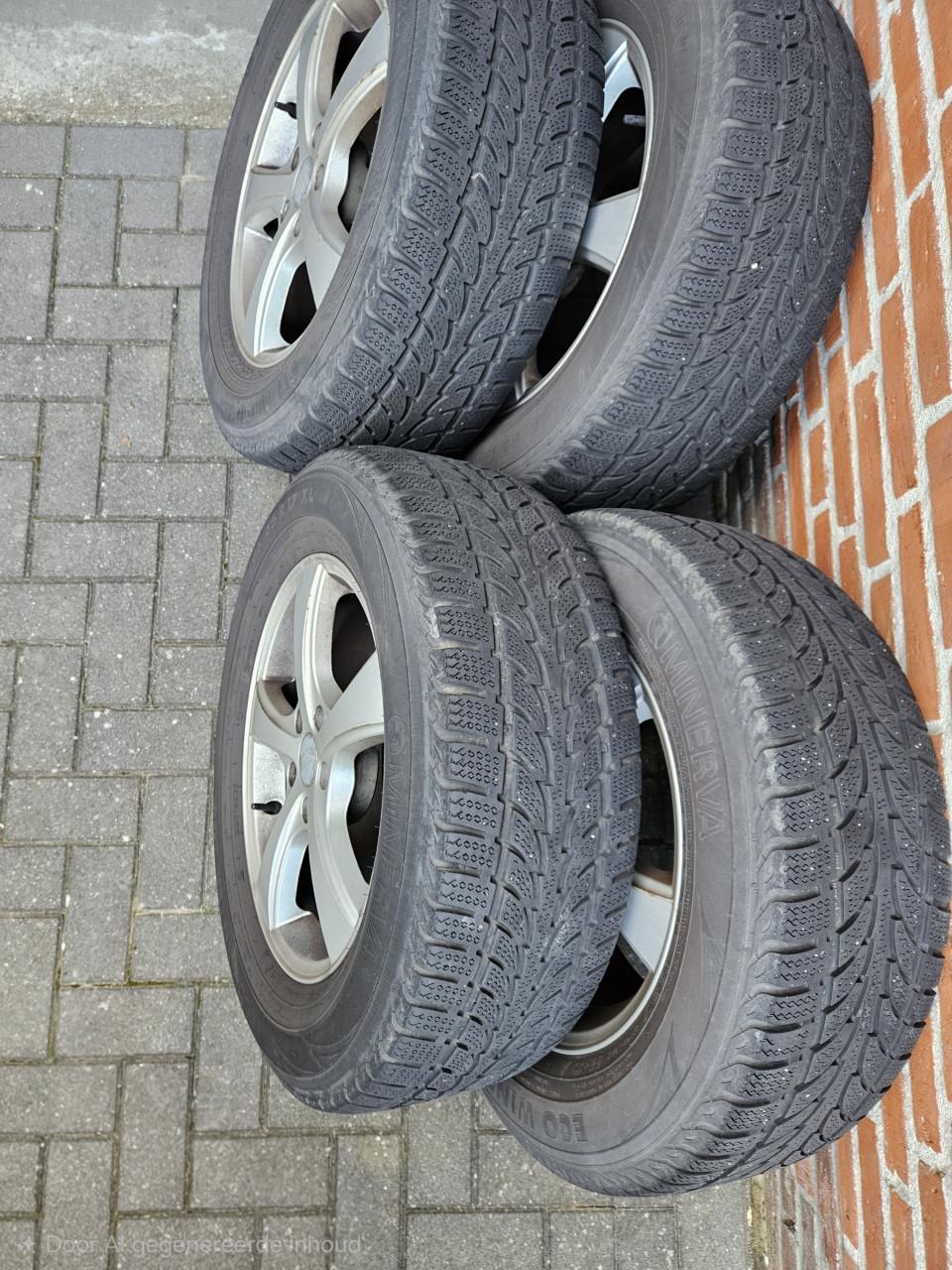 Te koop velgen met banden Q5