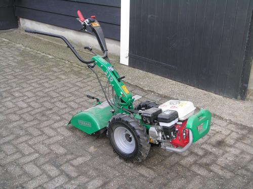 Verhuur tuinfrees