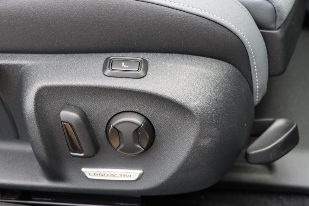 Volkswagen Passat variant 1.5 etsi business dsg 150pk