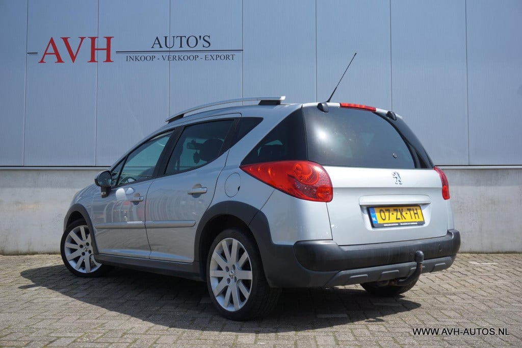 Peugeot 207 sw outdoor 1.6 vti xs