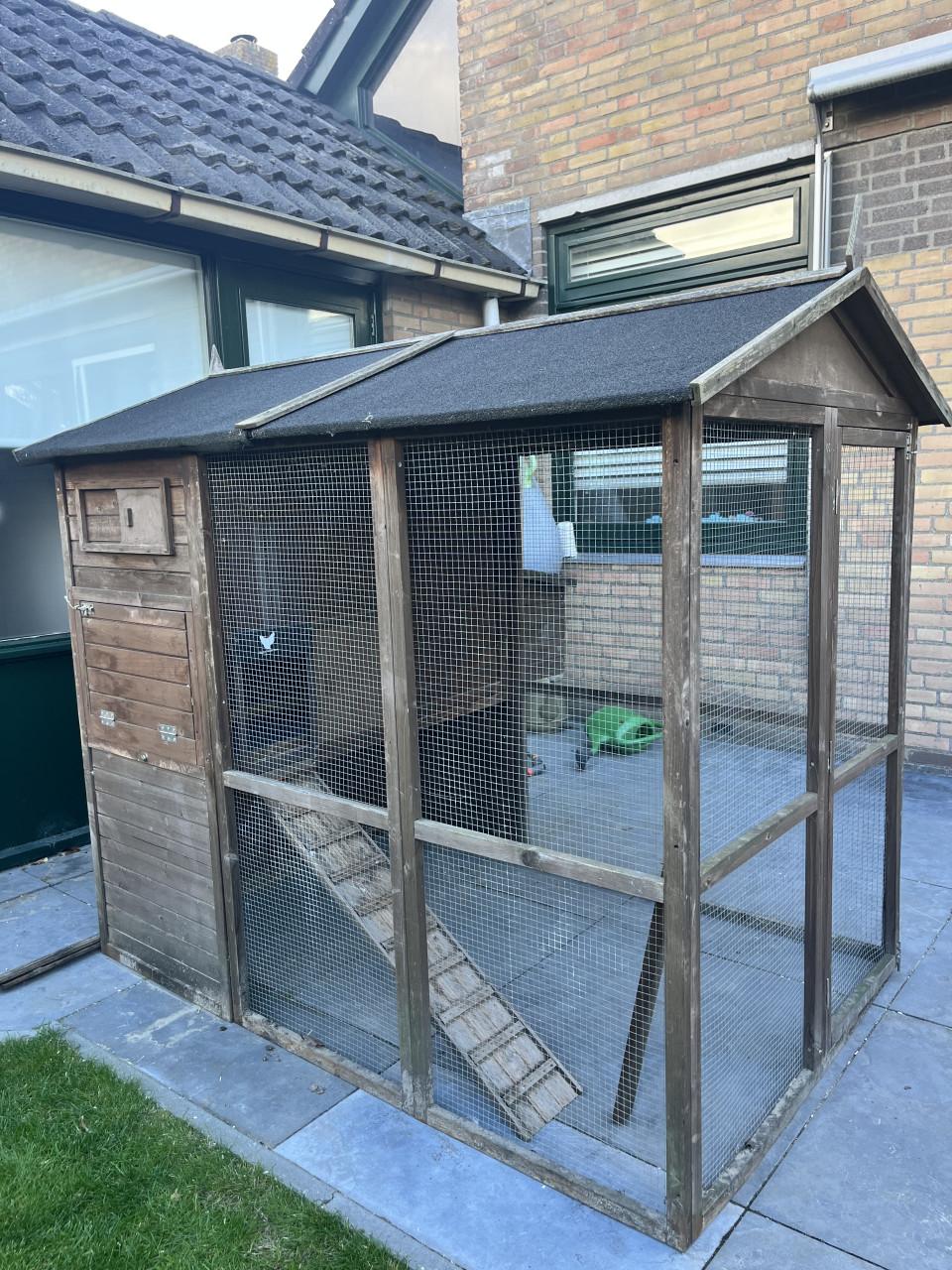 Kippenhok met ren