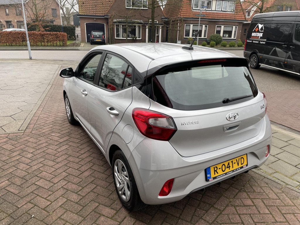 Hyundai I 10 1.0i 67pk aut