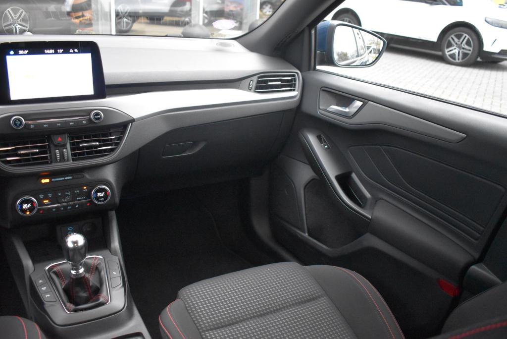 Ford Focus 1.0 ecoboost hybrid 155 pk st line style