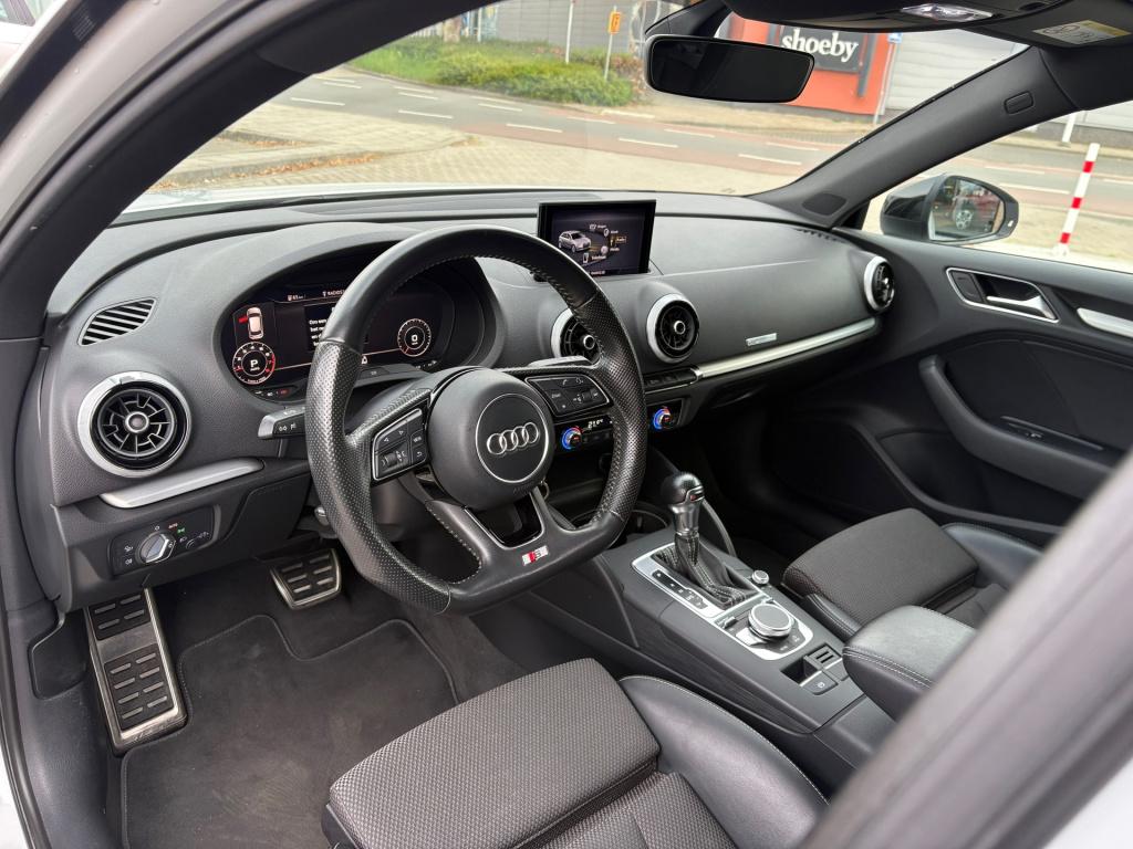 Audi A3 sportback 1.5 tfsi cod sport s line edition