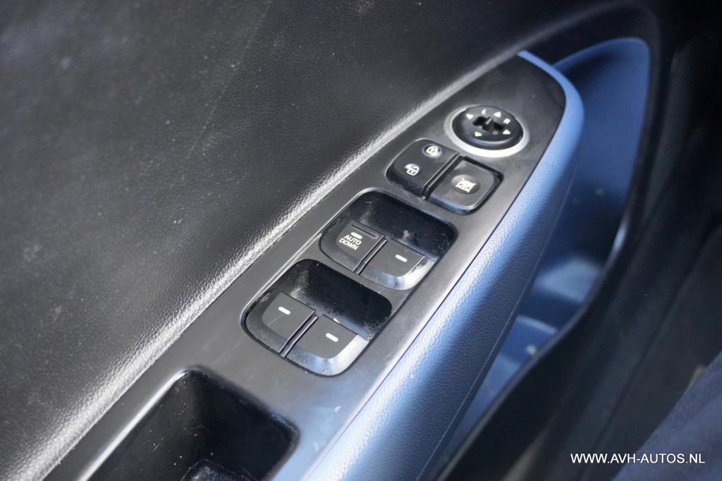 Hyundai I 10 1.0i i-motion comfort plus