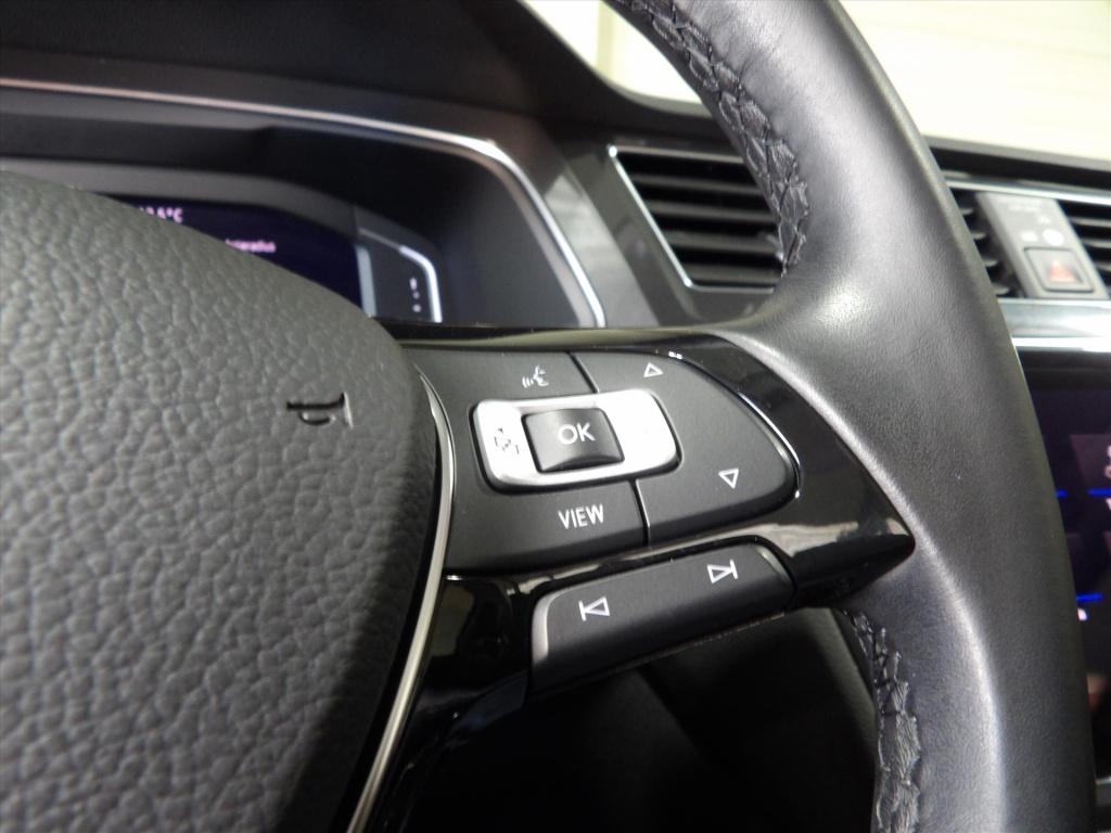 Volkswagen Tiguan Allspace 1.5 tsi act 150pk dsg highline r-line 7-zits