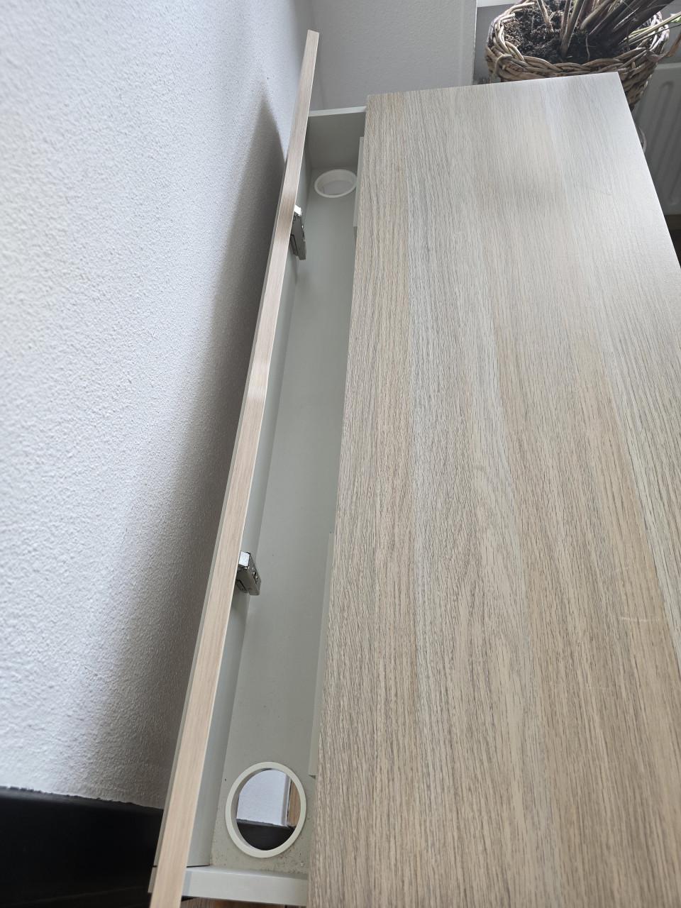 Nog nette kaptafel/bureau