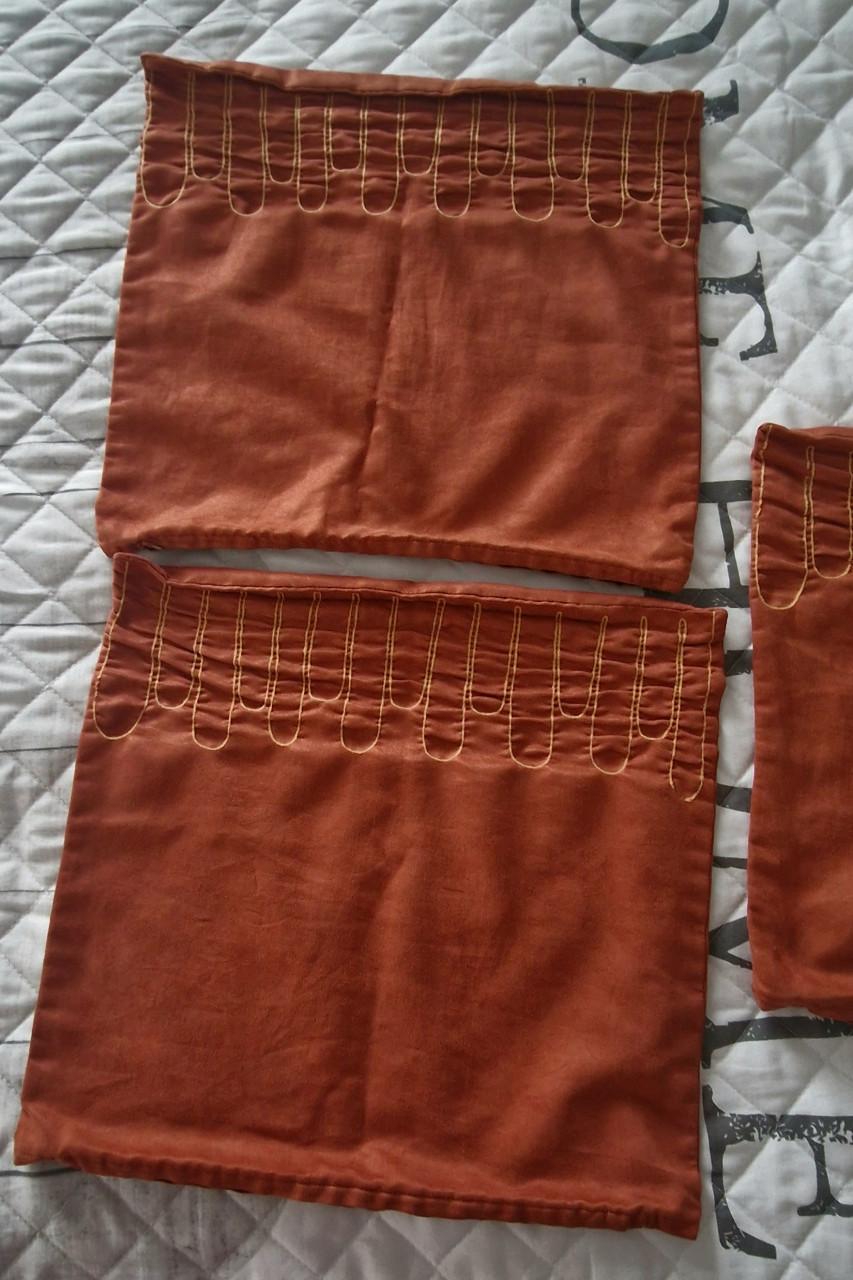 3 mooie terrakleurige kussenhoesjes 45x45 cm