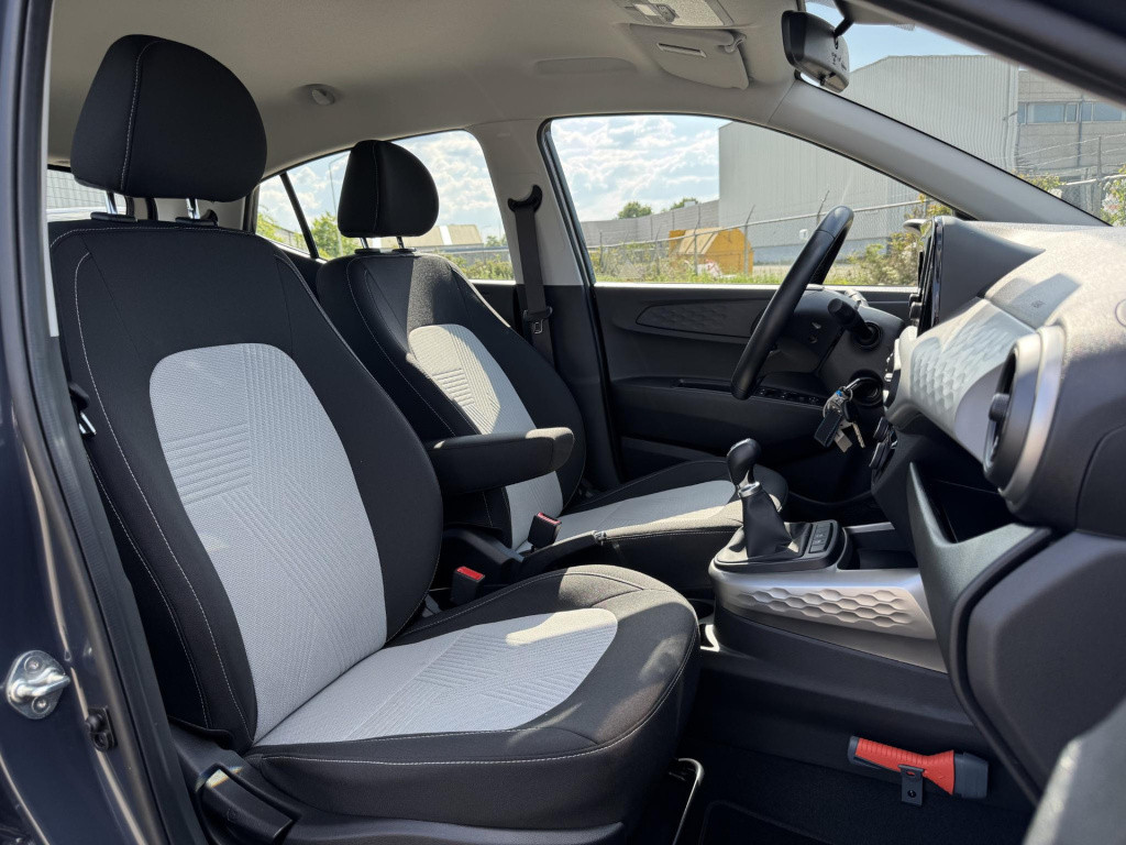 Hyundai I 10 1.0 premium | navigatie | camera | cruise & climate control | 