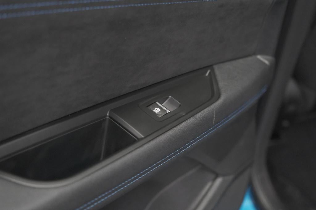 Renault Austral 1.2 e-tech full hybrid 200 iconic esprit alpine | elektrisc