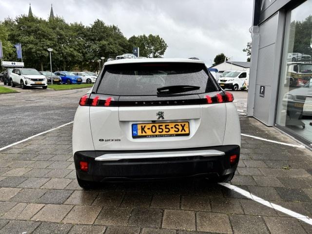 Peugeot E-2008 ev 50kwh 136pk allure apple carplay & android auto | cruise 
