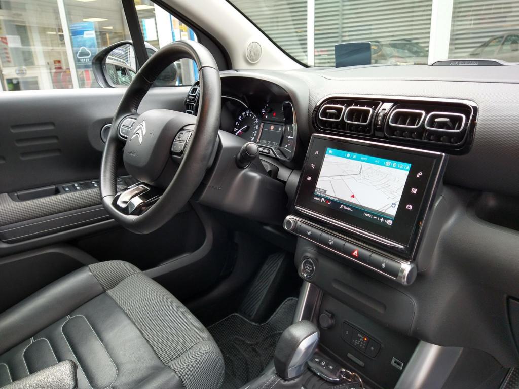 Citroen C3 Aircross suv 110 shine automaat leer/navi/cam