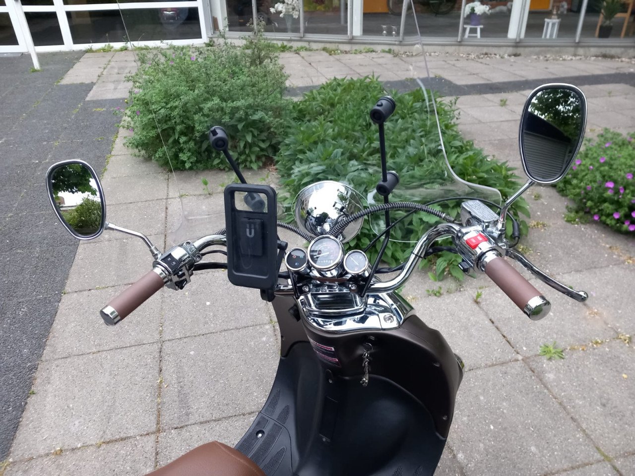Te koop mooie scooter