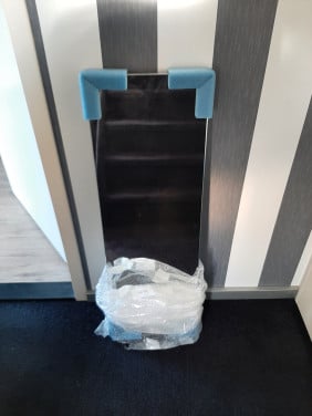 Spiegel voor badkamer of toiletruimte