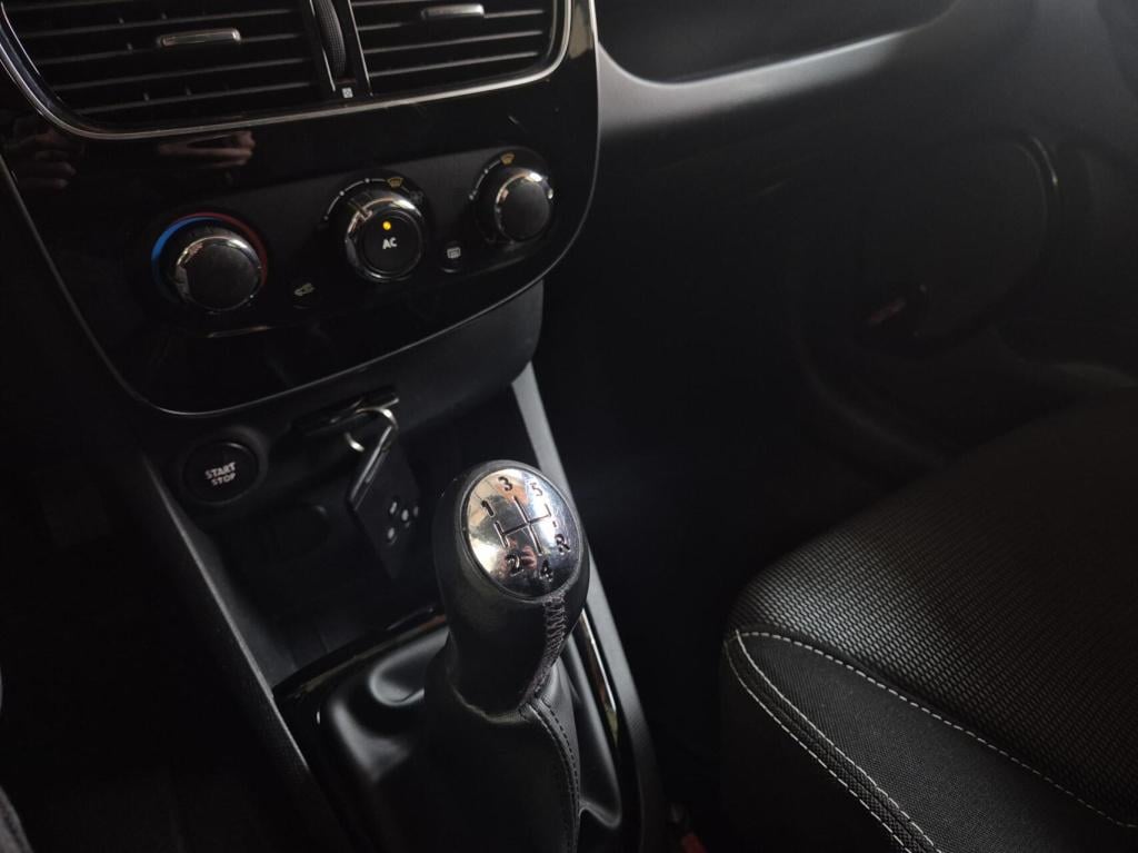 Renault Clio 0.9 tce expression / origineel nl / airco / cruisecontrol