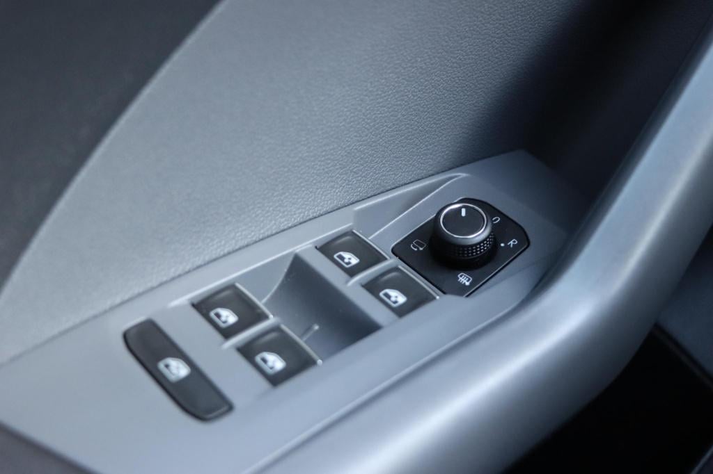 Volkswagen T-cross 1.0 tsi style 110pk dsg7