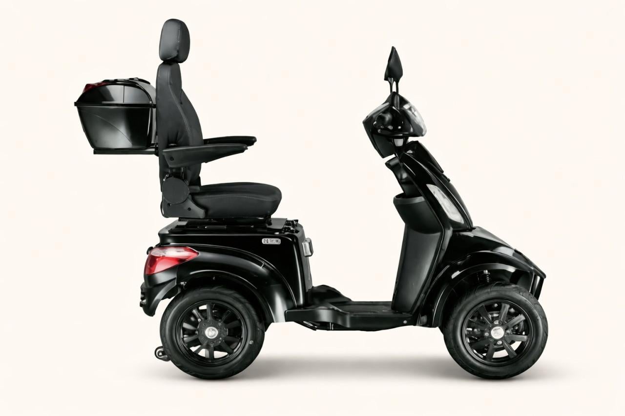 IVA E1000 Scootmobiel € 2.099,- voor € 1899,- Topkoffer +Windscherm GRATIS