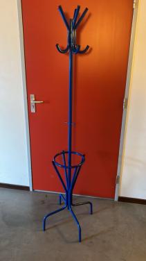 Staande kapstok blauw