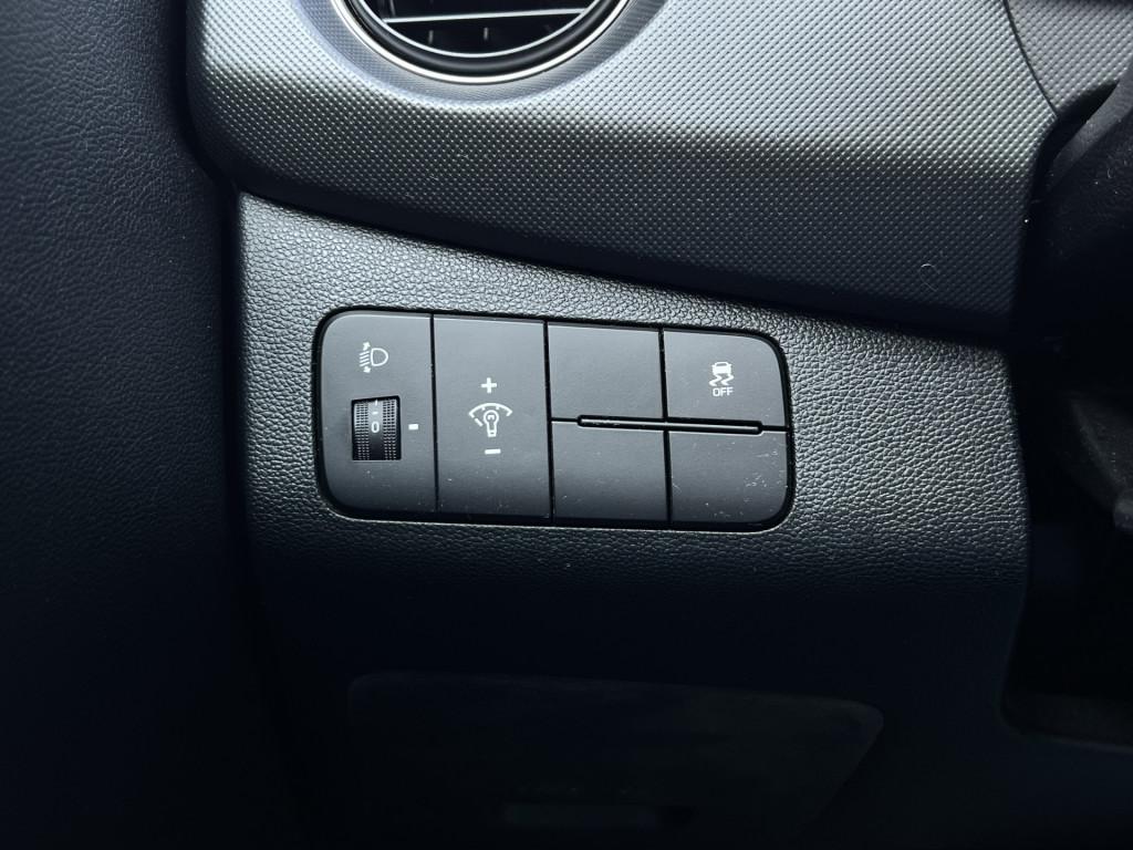 Hyundai I 10 1.0i comfort | nav | apple/ android carplay | cruise control