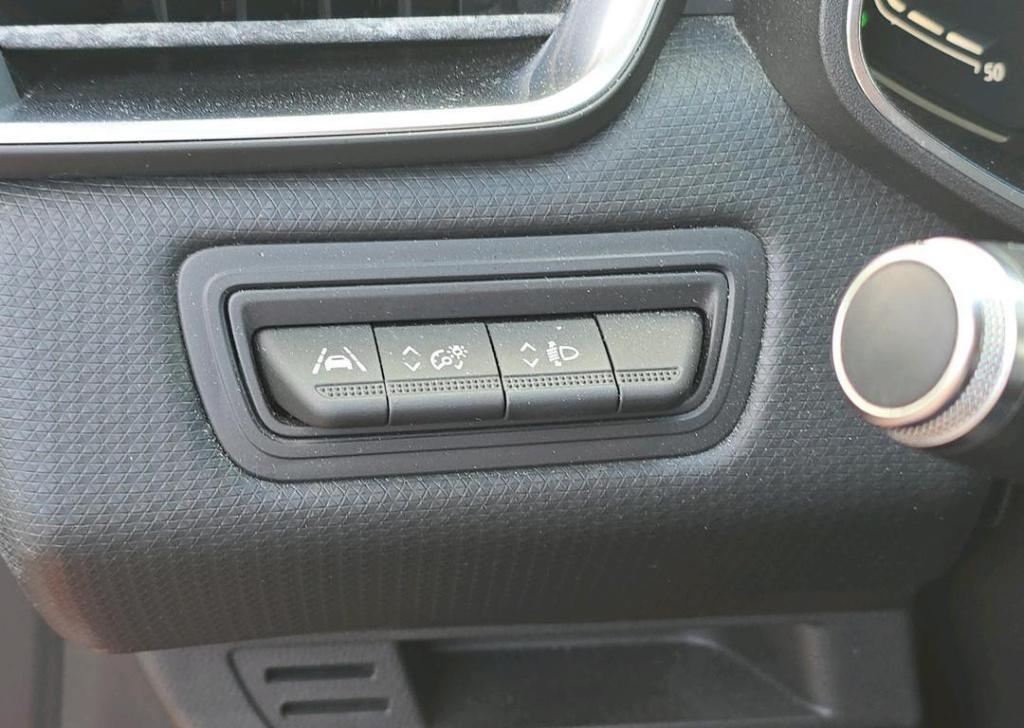 Renault Clio 1.0 tce 100 intens