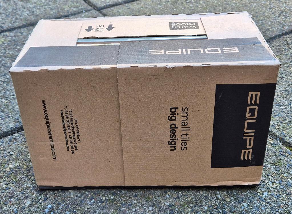 Spaanse Masia olijf groene wandtegels,7,5x30cm.