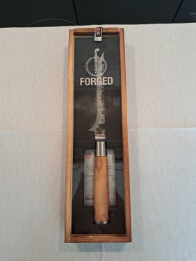 Forged boning knife - uitbeenmes