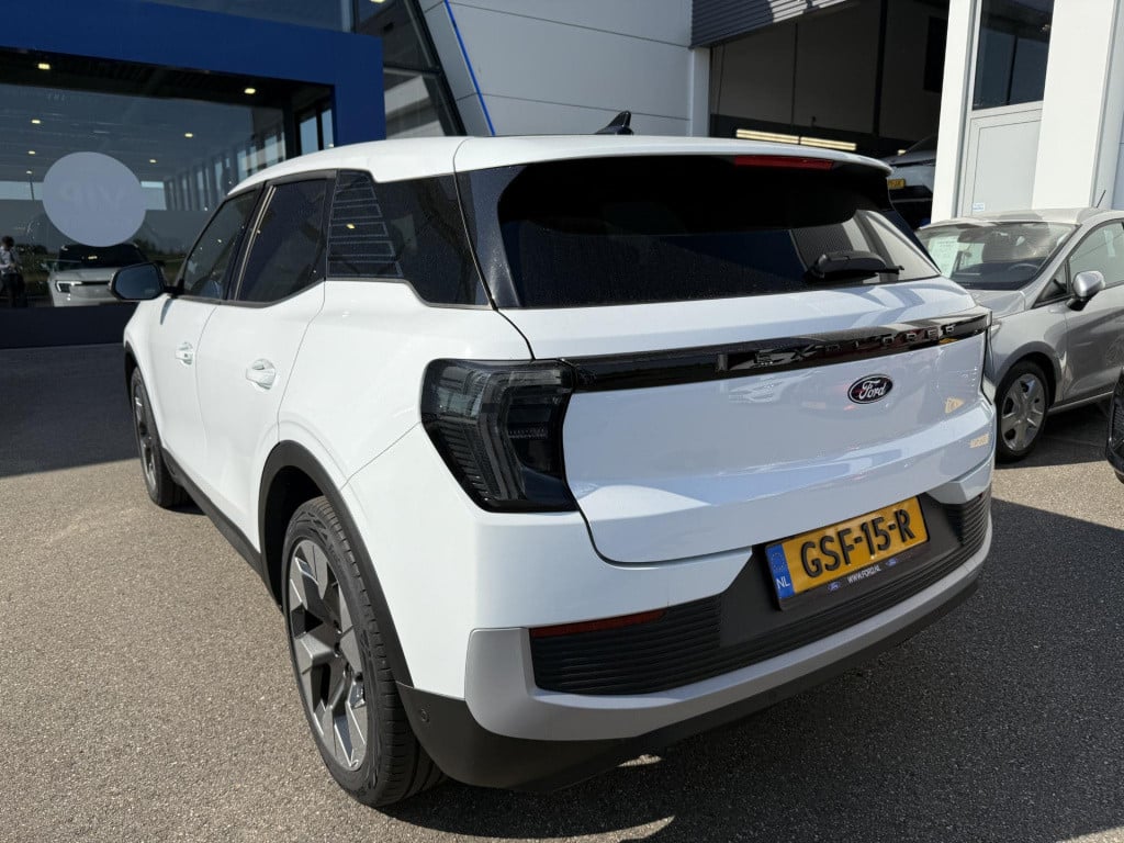 Ford Explorer premium extended range rwd 77 kwh 20'' lmv | panoramadak | hu