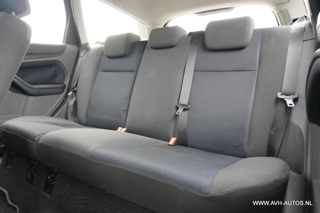 Ford Focus wagon 1.6-16v futura
