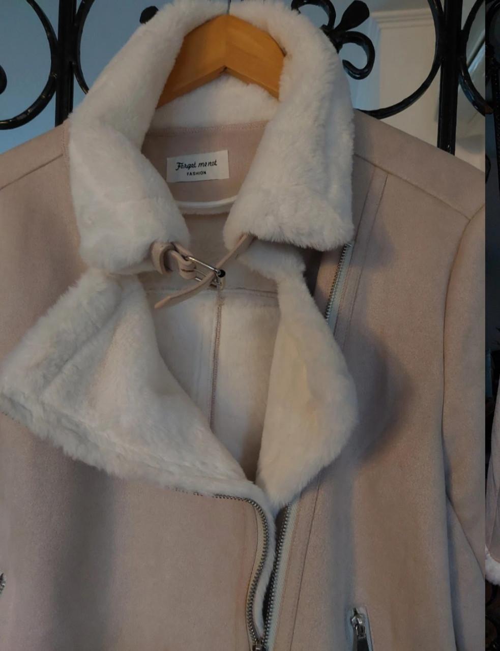 Nieuwe beige dames  pilotenjack mt xl met imitatiebont